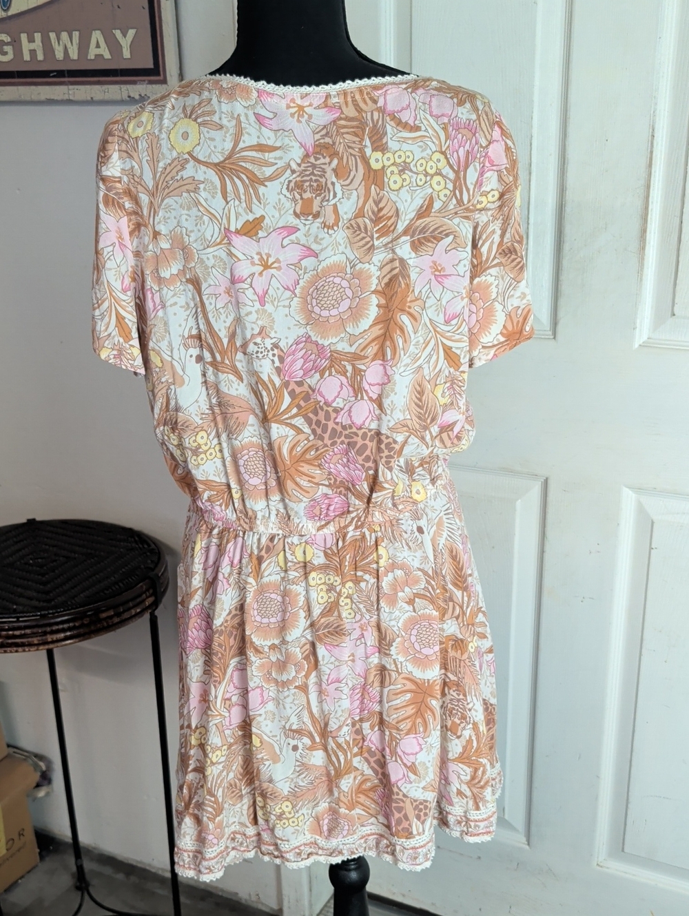 Spell & the Gypsy Jungle Mini Dress in Cream Women XL - Picture 8 of 9